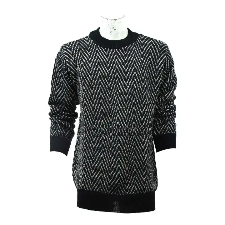 Black Woolen Round Neck Full Sleeve Sweater For Men