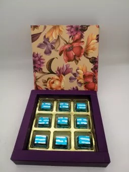 The Chocolate Garden 9 Cavity Flower Chocolate Box TCGI019