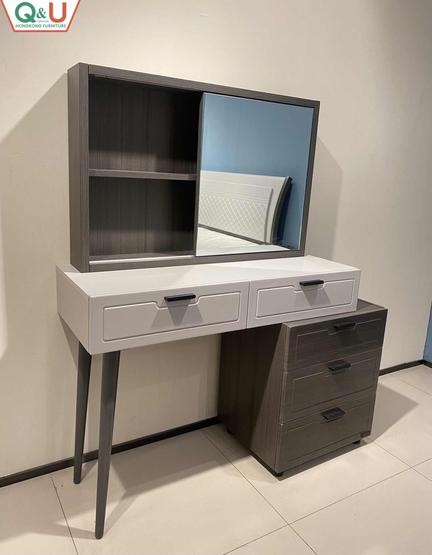 Q&U Furniture - Grey Dressing Table Only - 802701