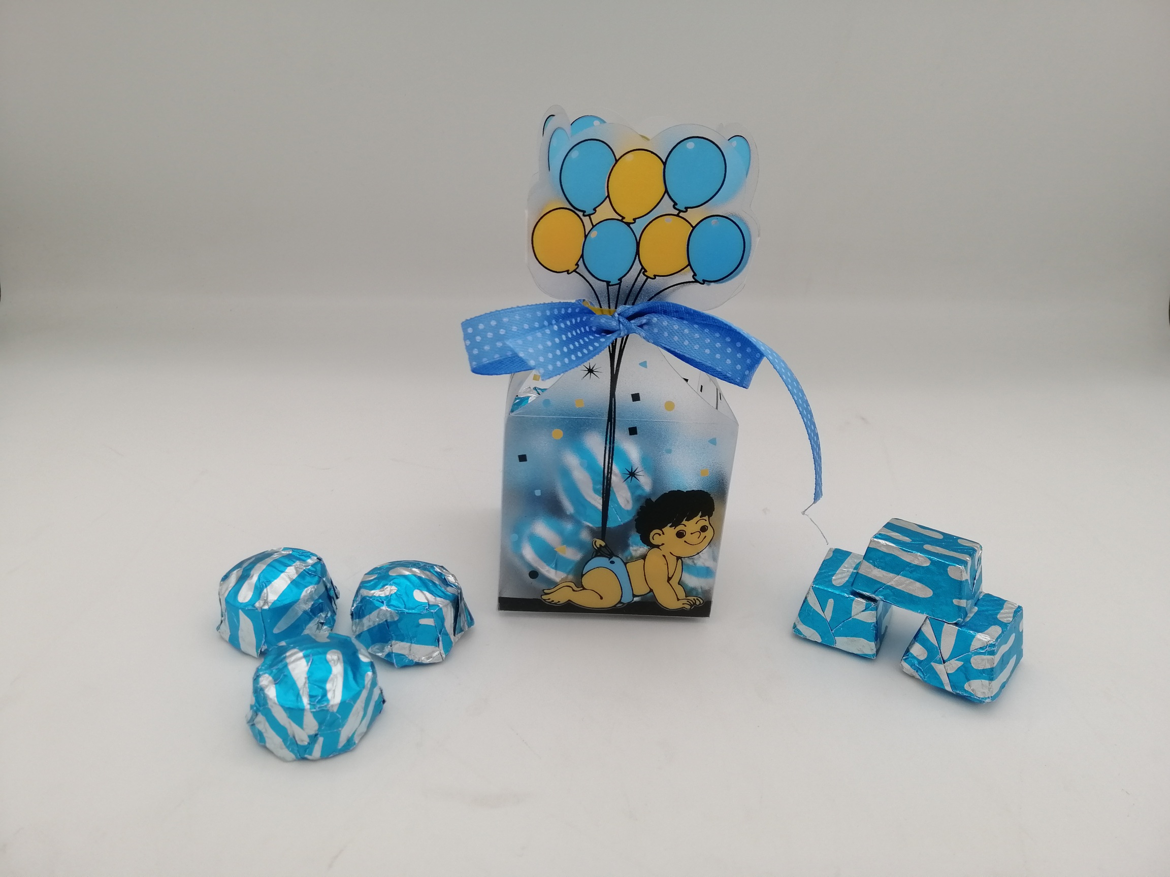 The Chocolate Garden's 10 Pcs Baby Balloon Chocolate Pack (Blue) TCGI001