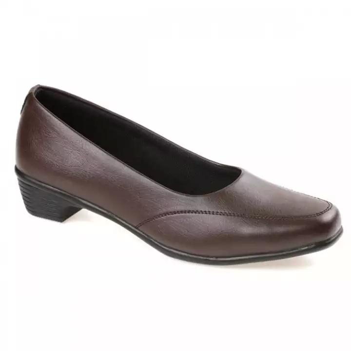Paragon Brown Solea Plus Closed Shoes For Women