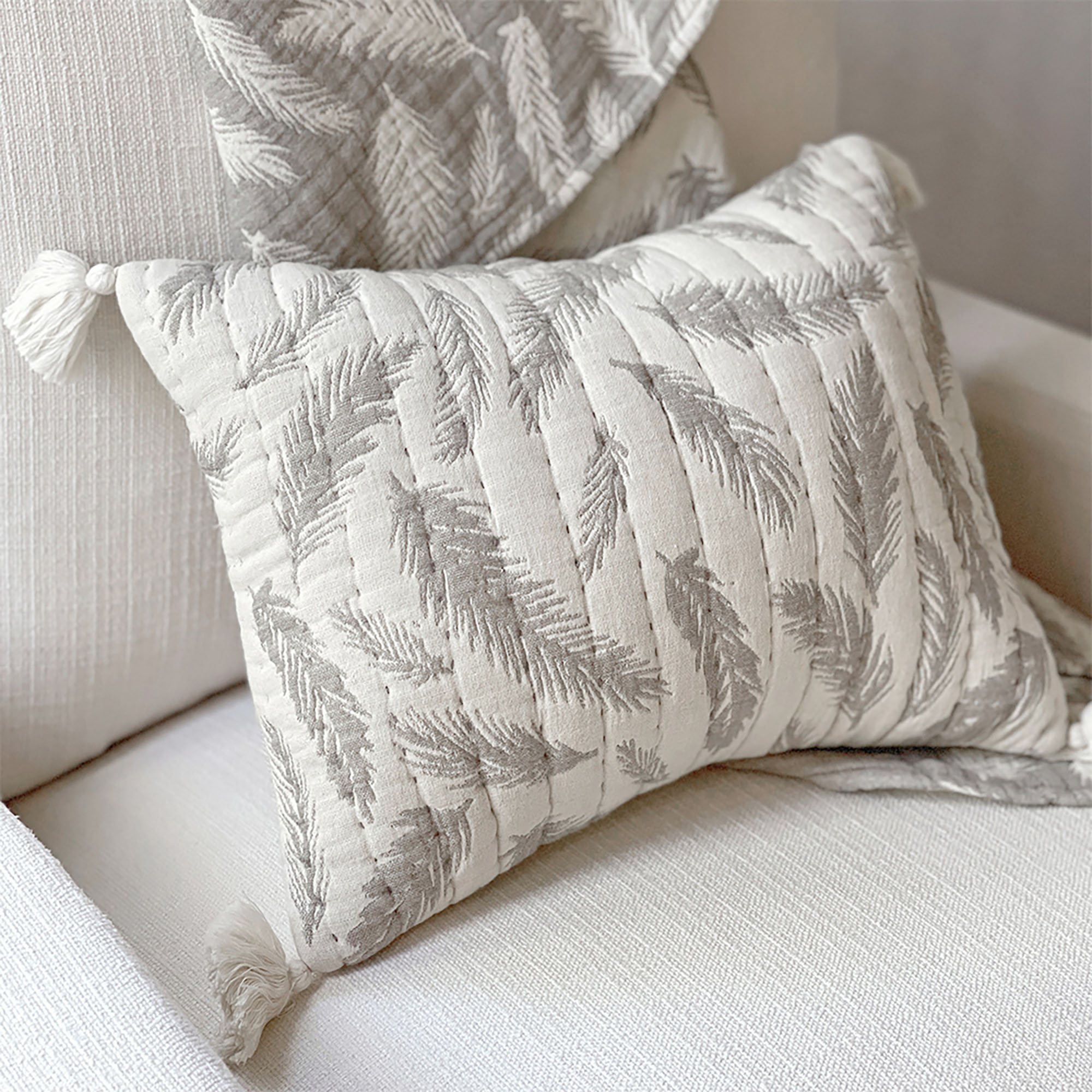 Crane BC-110PC-2 Jacquards Pillow Feather 