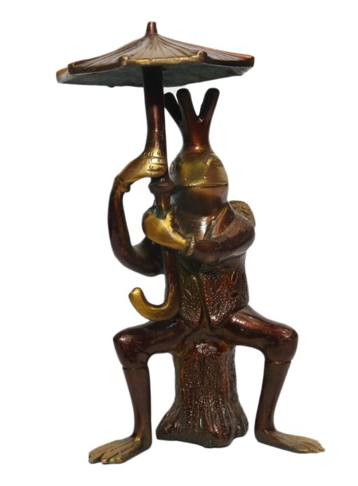 Seven Chakra Handicraft - 21cm Size Frog Holding Umbrella Statue