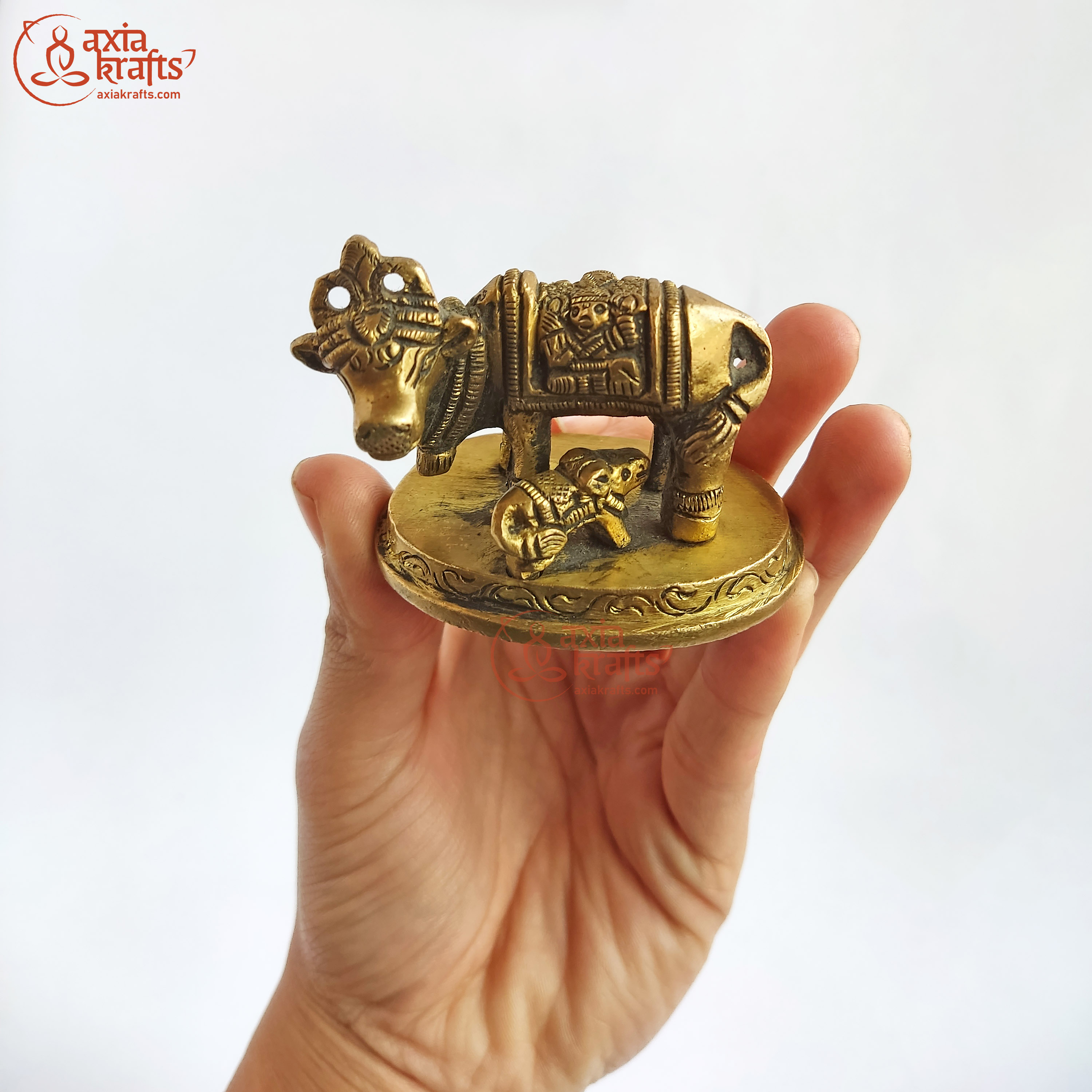 Axia Gai-Bacha statue