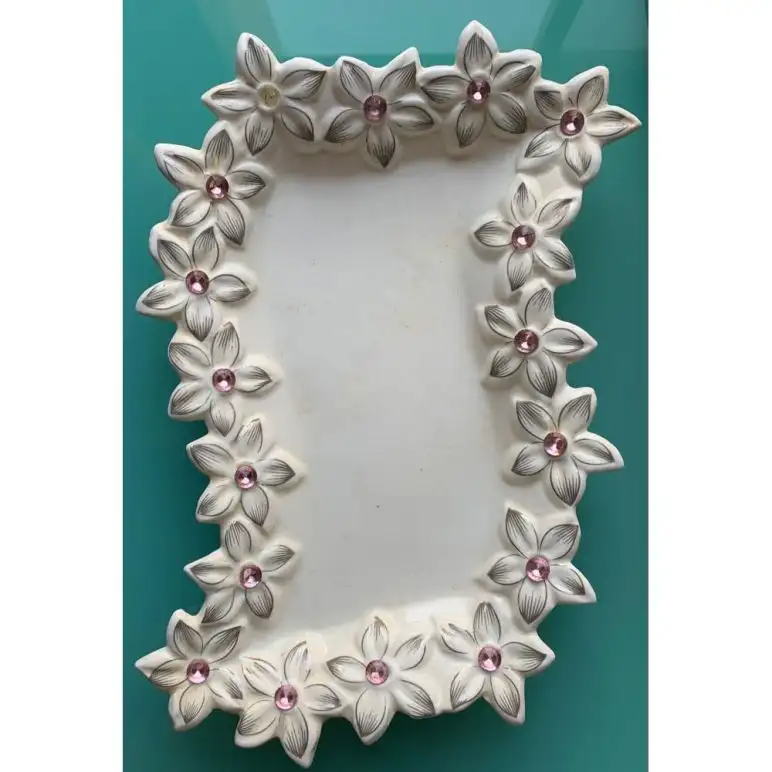 Generic Flower Design White Tray J9744