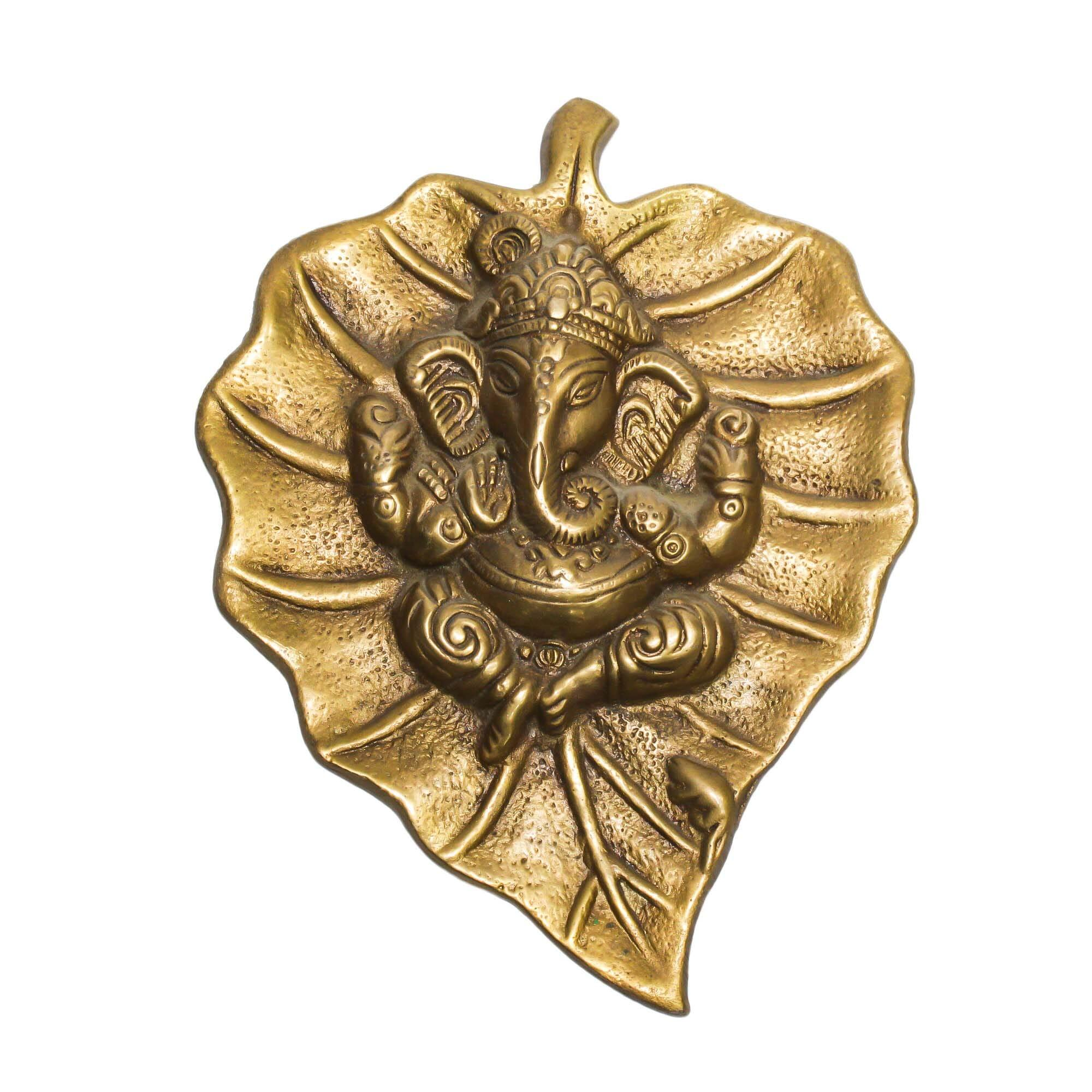 Seven Chakra Handicraft - Golden Brass Ganesh On Leaf Wall Décor