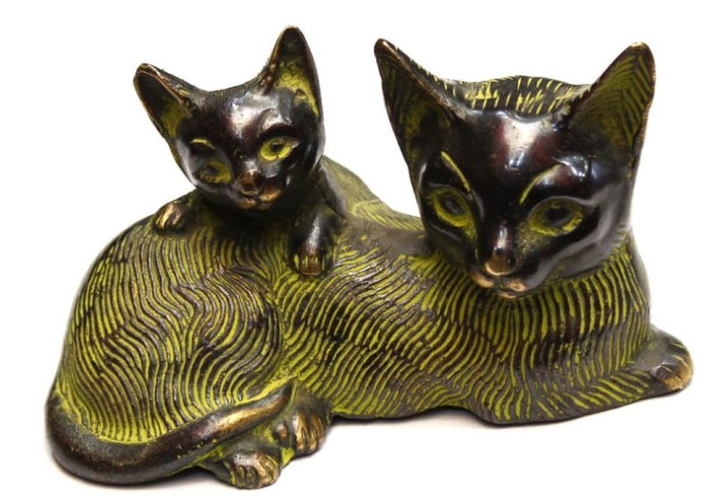 Seven Chakra Handicraft - Golden Cats Table Décor