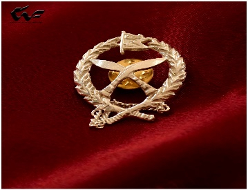 White Feather's Silver Round Flag Brooch For Men