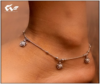 White Feathers Pure Silver Flower Design Anklet for Women