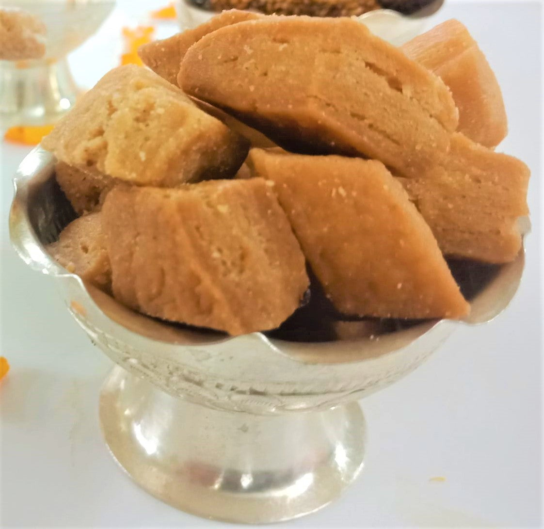 Kasthamandap Sweets Namkeen(400 Gms)