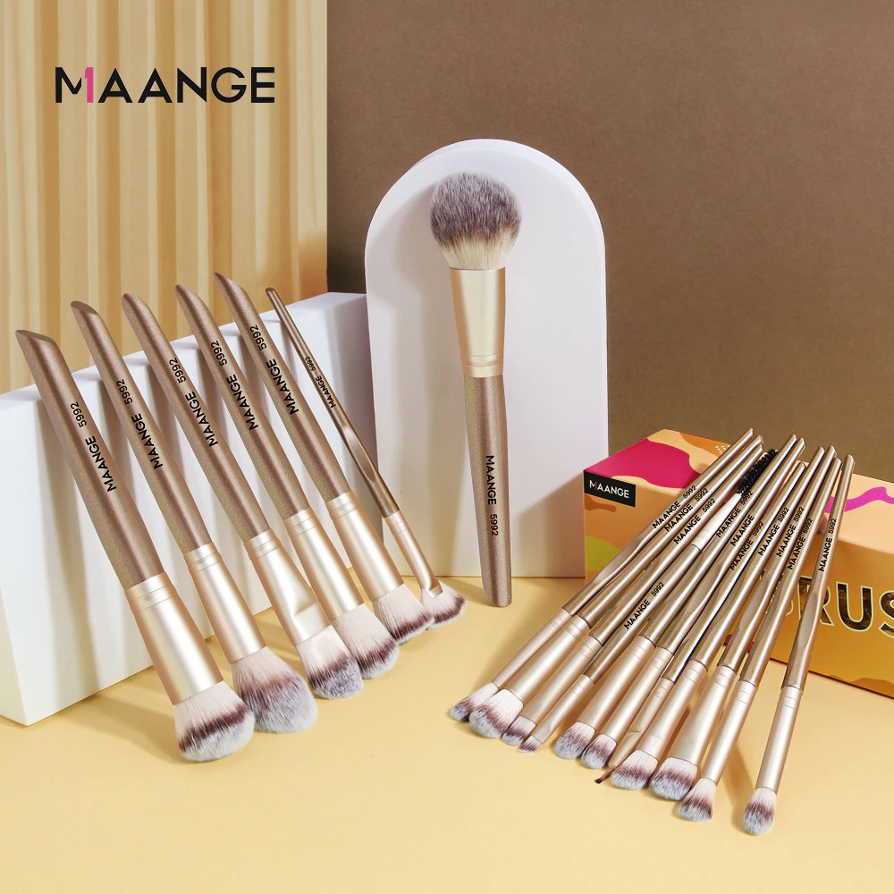 Maange Professional 18pcs Makeup Brushes Set Powder Foundation Eye Shadow Blush Blending Makeup Artist Tools Beauty Brushes Mag 5992j