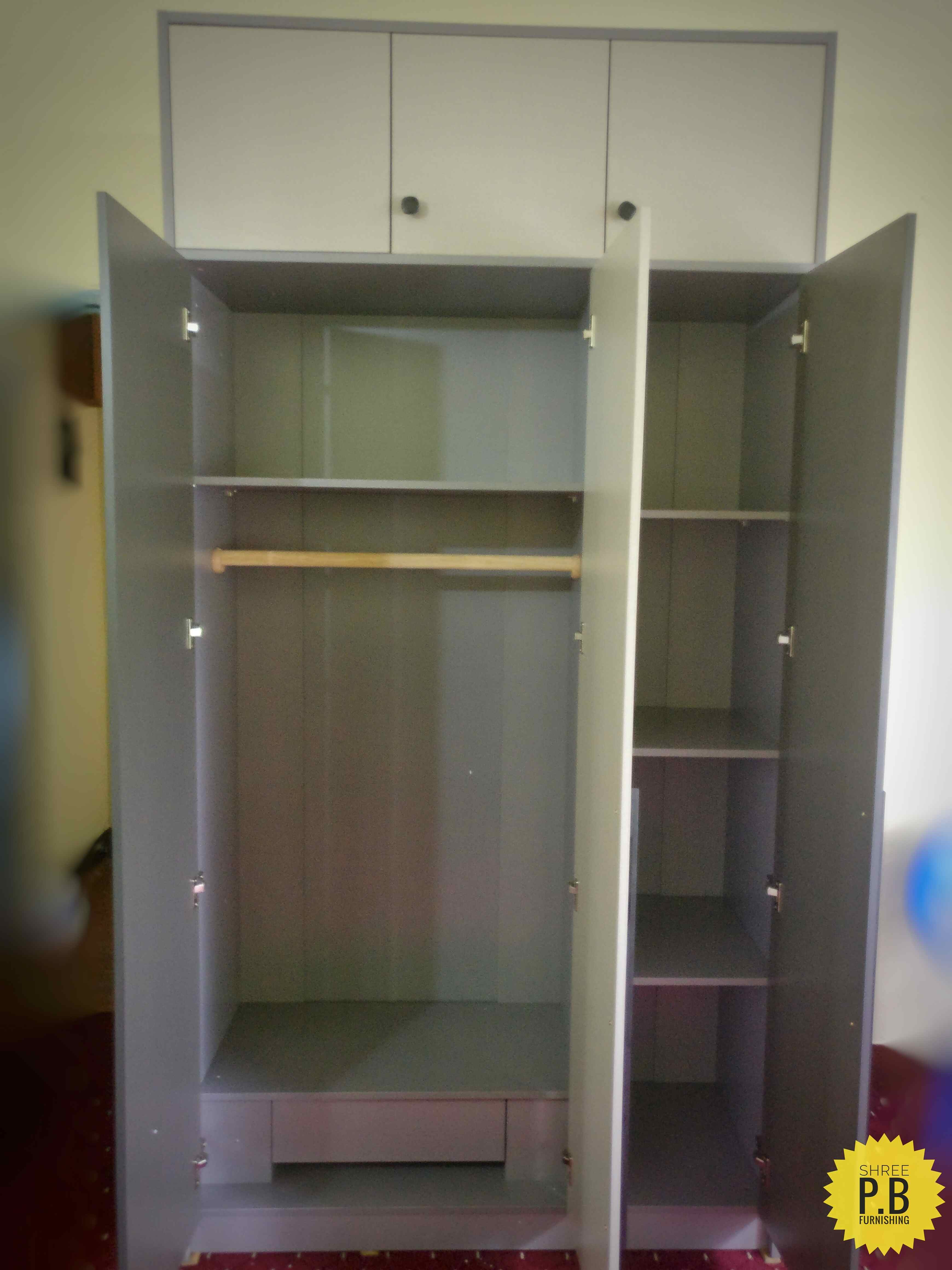 MDF 3 Door MDF Board Modern Wardrobe