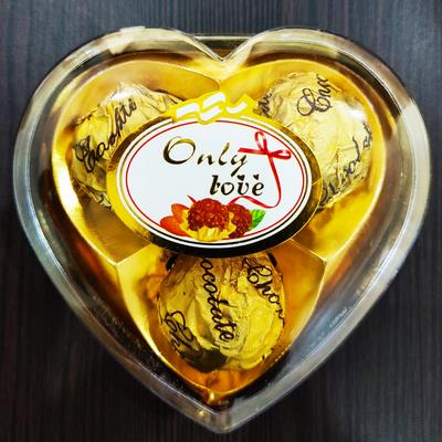 Only Love 3 Pic Heart Chocolate