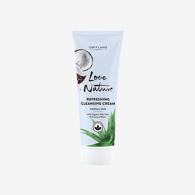 Oriflame Sweden Refreshing Cleansing Cream with Organic Aloe Vera & Coconut Water