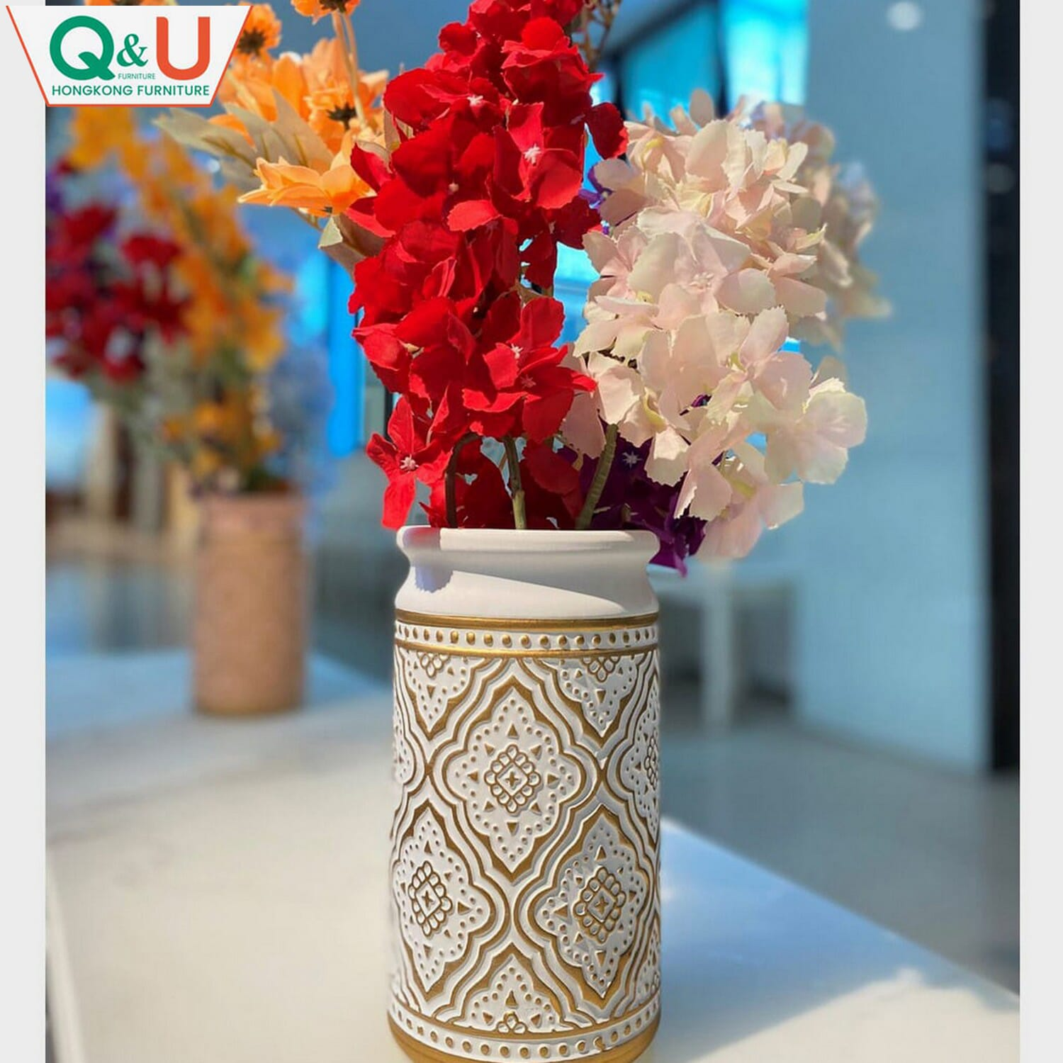Q&U DB-0003w - Decorative Vase White Color