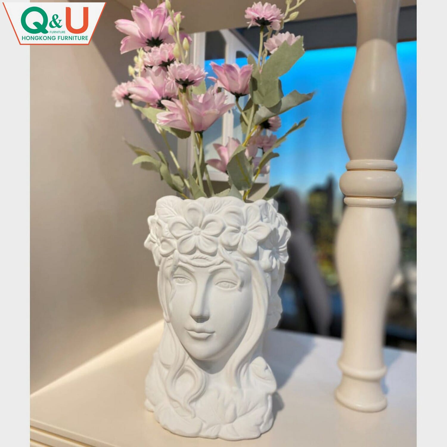 Q&U DB-0005w - Sculpture Decorative White Color Flower Vase