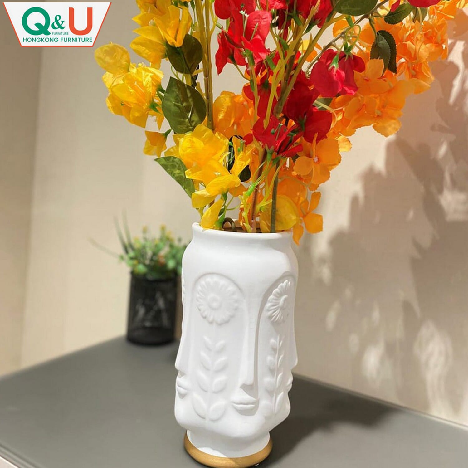 Q&U Furniture DB-0007hw - Sculpture Decorative White Color Long Flower Vase