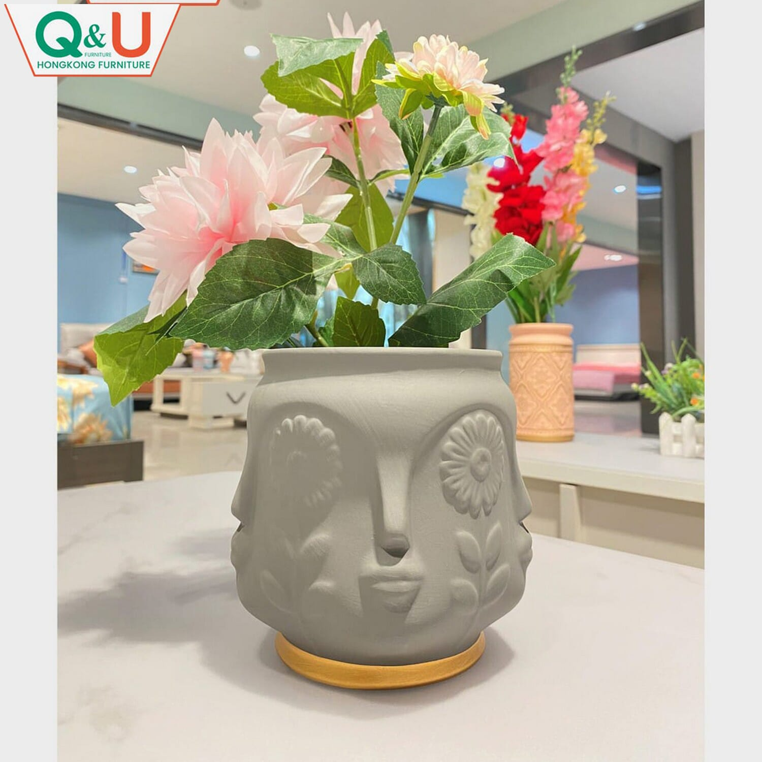 Q&U DB-0007sg - Sculpture Decorative Grey Color Short Flower Vase