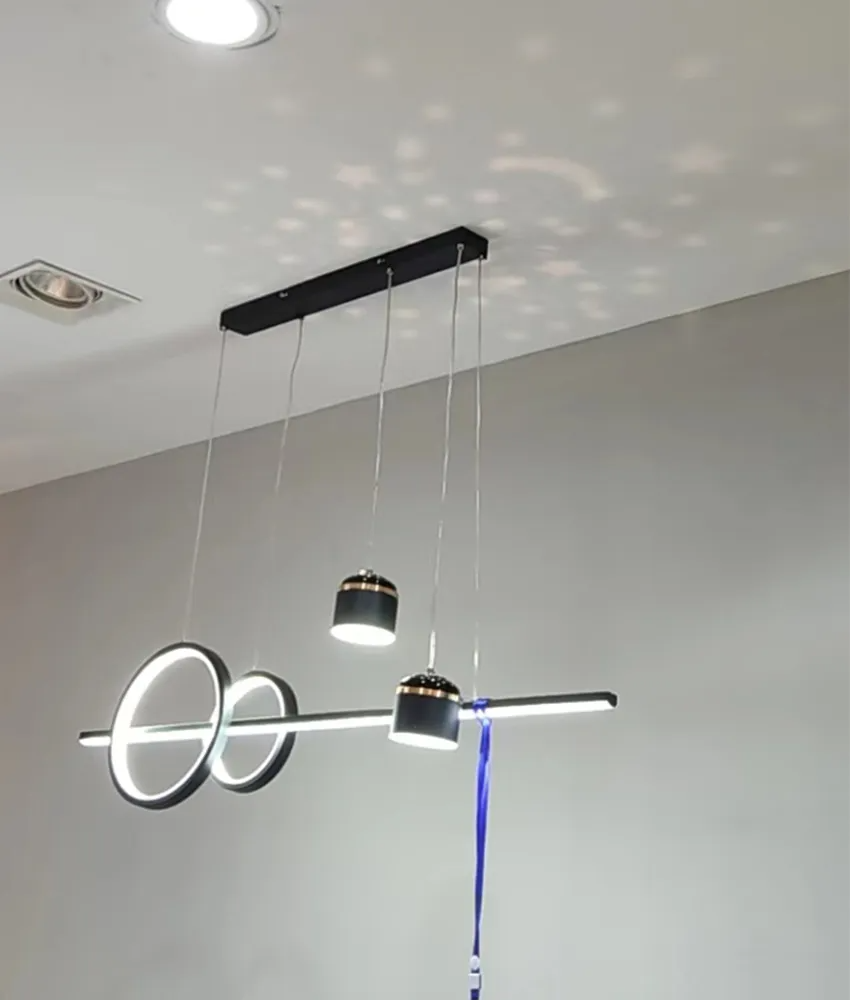 QuanU - P-60056a - Led Color Temperature Light With Star Effect