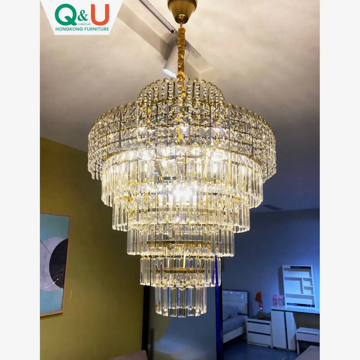 QuanU p-60015-14-7e - LED Pendant Lamp Plating Golden With 7 Layer Crystal Decoration Sheet