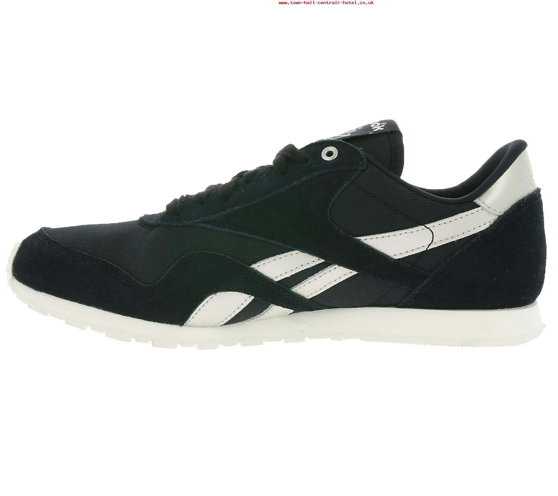 Reebok Slim Metallics Sneakers Classic Nylon Black/White Shoes Men AQ9831