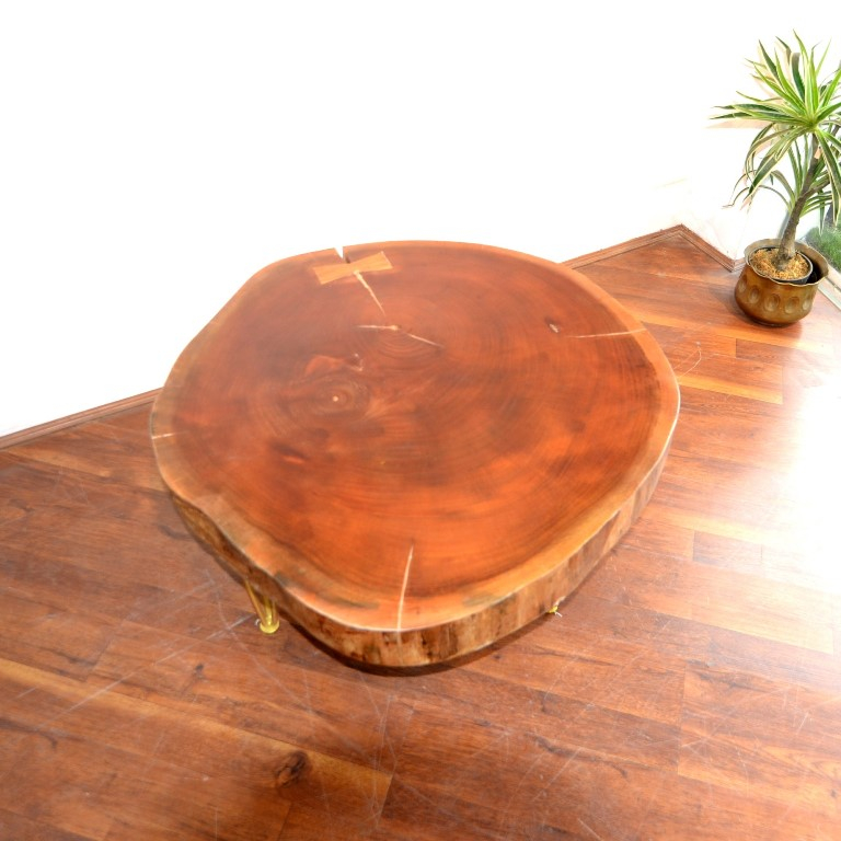 Rhinoland Round Live Edge Coffee Table