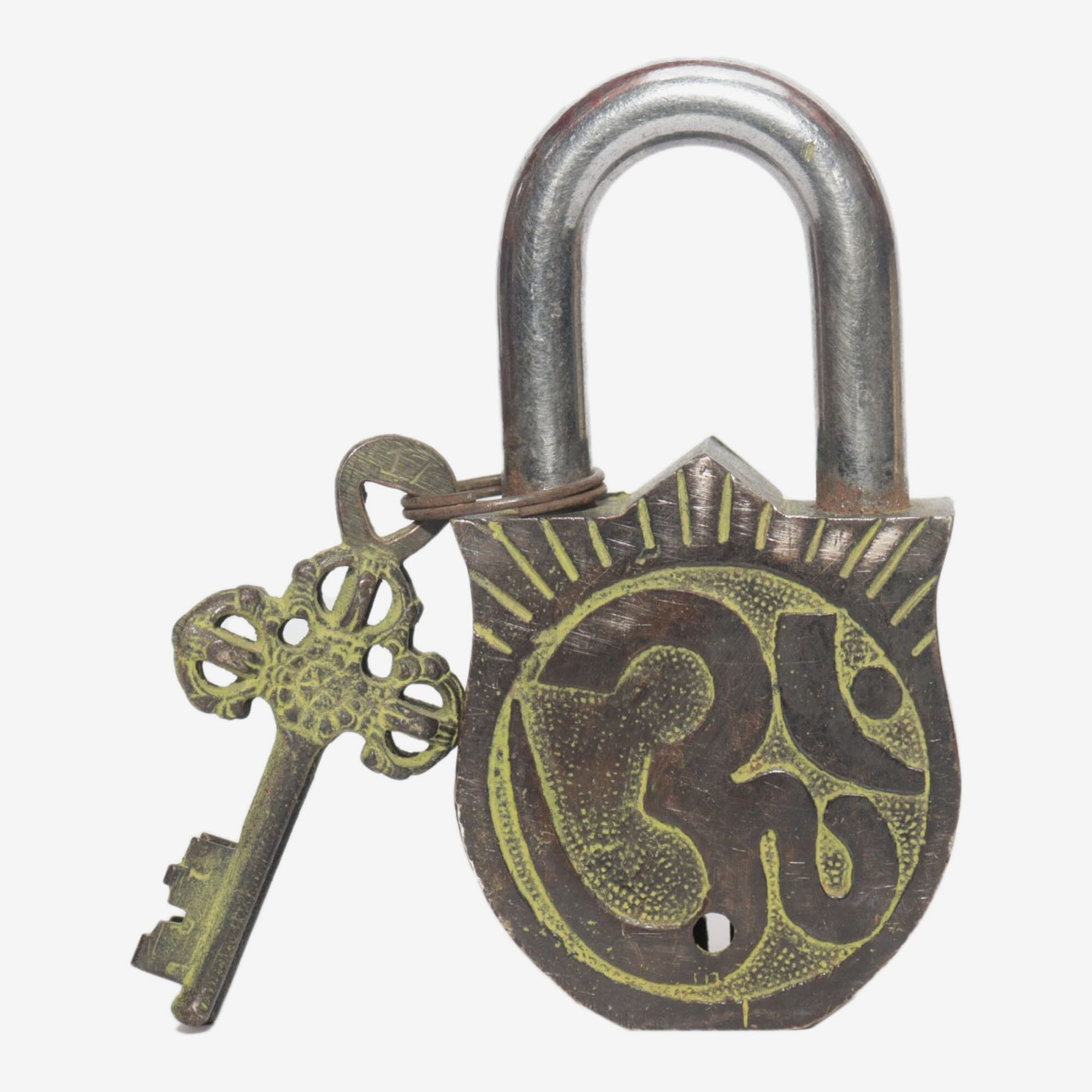 Seven Chakra Handicraft - Krishna Featured Lock With Two Keys 13 cm 430 g