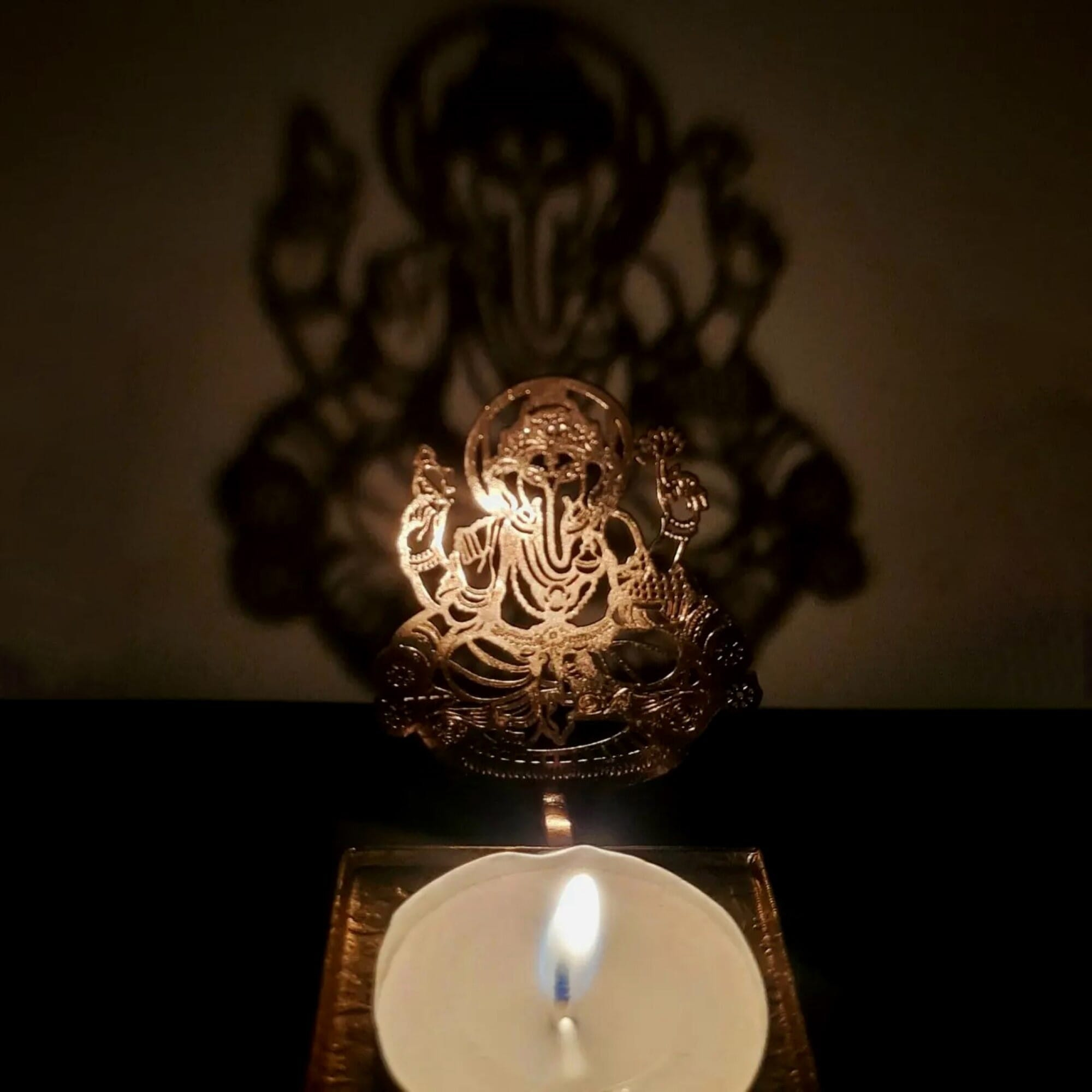 Seven Chakra Handicraft - Brass Ganesh Fore Shadowing Candle Holder 6 cm 20 g