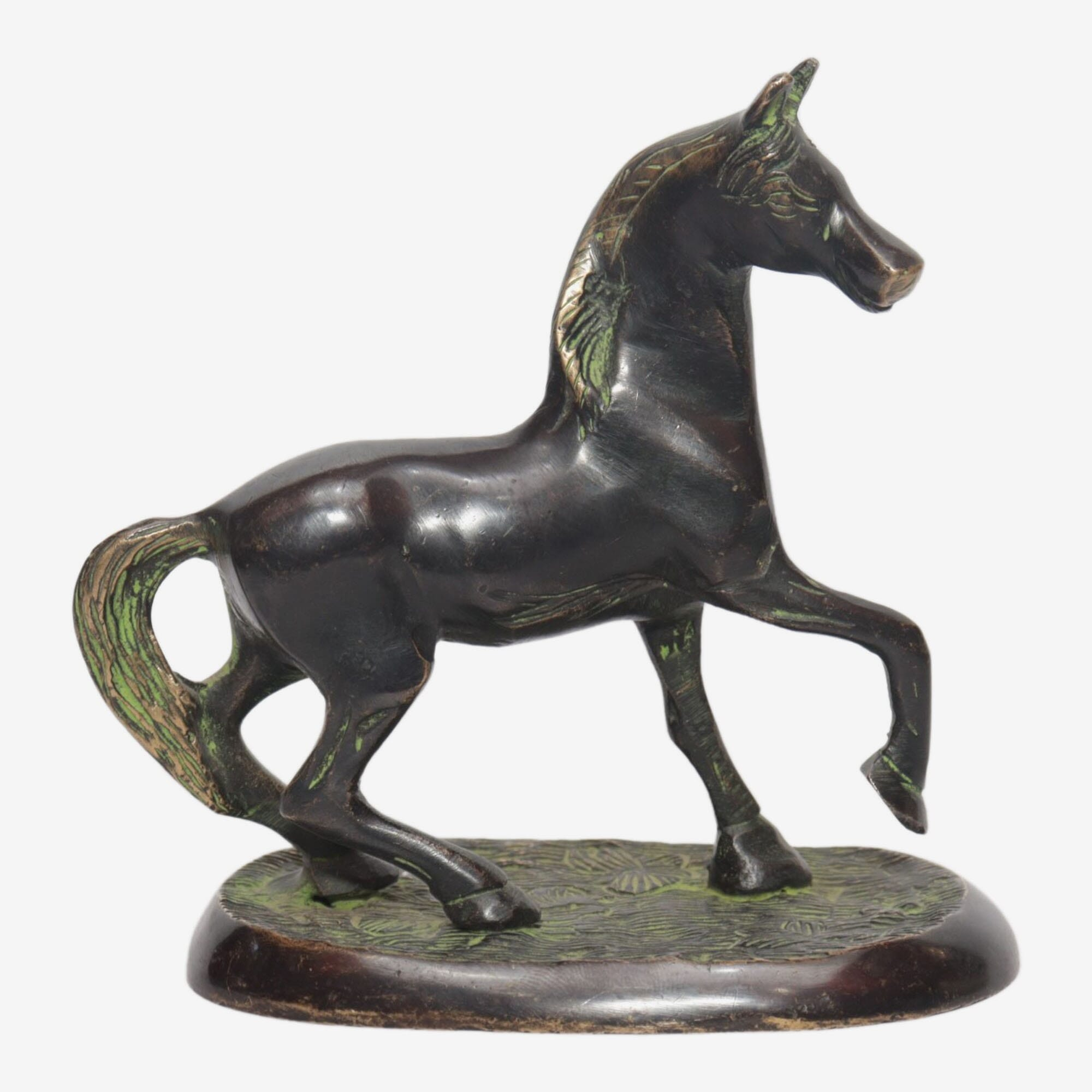 Seven Chakra Handicraft - Horse Statue 14 cm 810 g