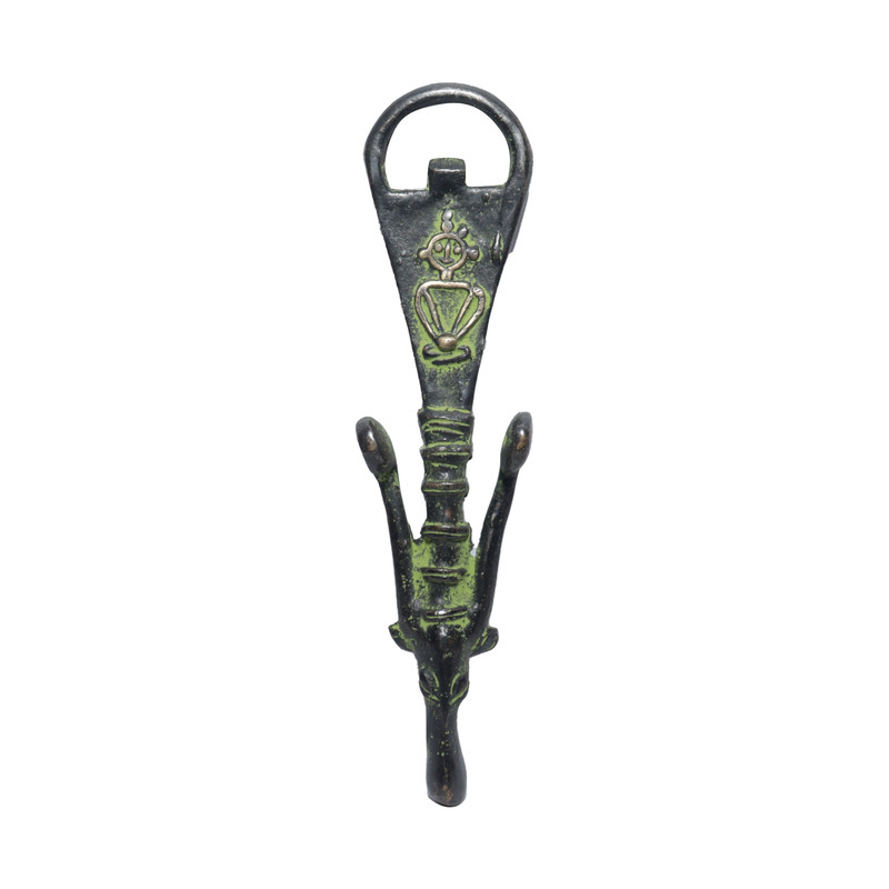 Seven Chakra Handicraft - 17cm Size Bull Design Beer Bottle Opener (Green)