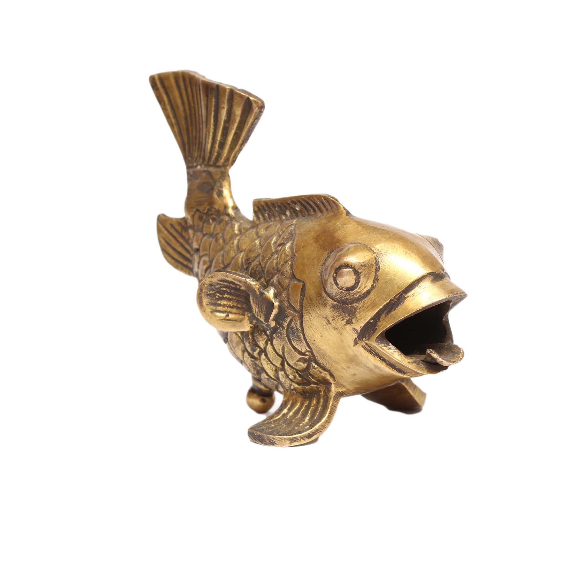 Seven Chakra Handicraft -Golden Color Fish Design Ash Tray