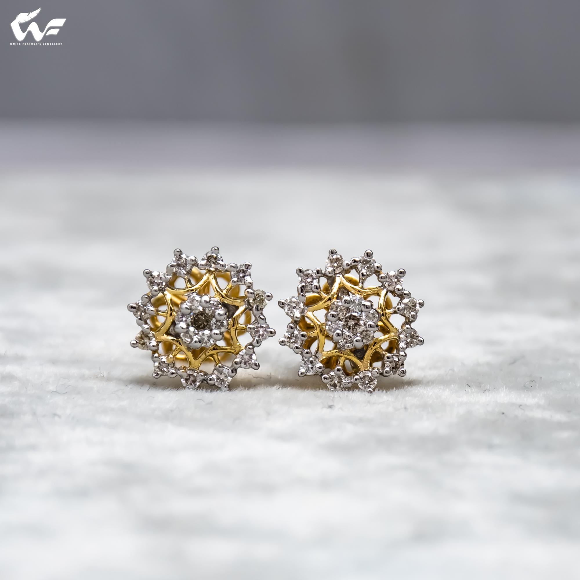 White Feathers Vintage Flora Diamond Ear Stud for Women