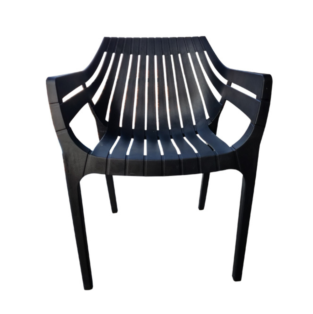 Supreme Spectrum Chair (Black)