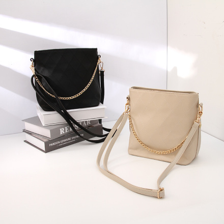 Ximi Vogue Life Classic Style Elegance Shoulder Bag with Chain Strap
