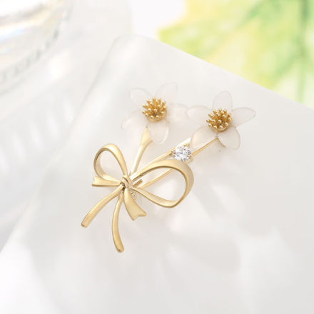 Ximi Vogue Life Creative Flower Brooch