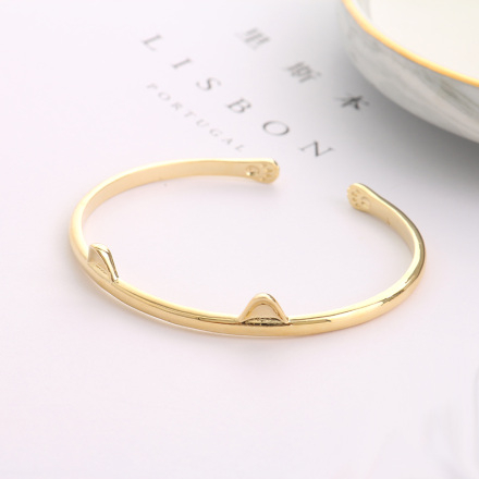 Ximi Vogue Life Golden Cat Ears Bangle Bracelet