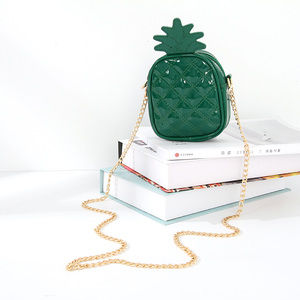 Ximi Vogue Life Lovely Pineapple-Shaped Crossbody Bag (Green)