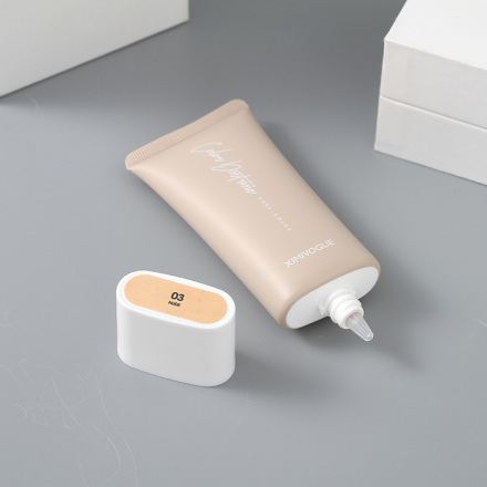 Ximi Vogue Life Moisturizing Radiance BB Cream (Ivory)