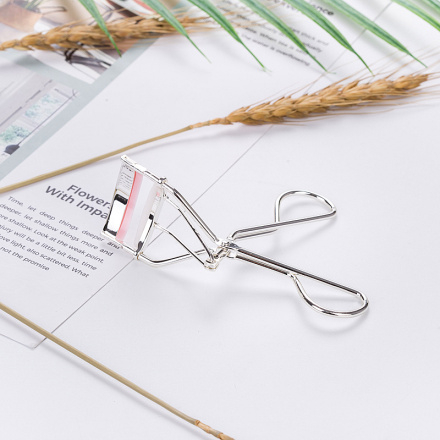 Ximi Vogue Life Silver Plated Eyelash Curler