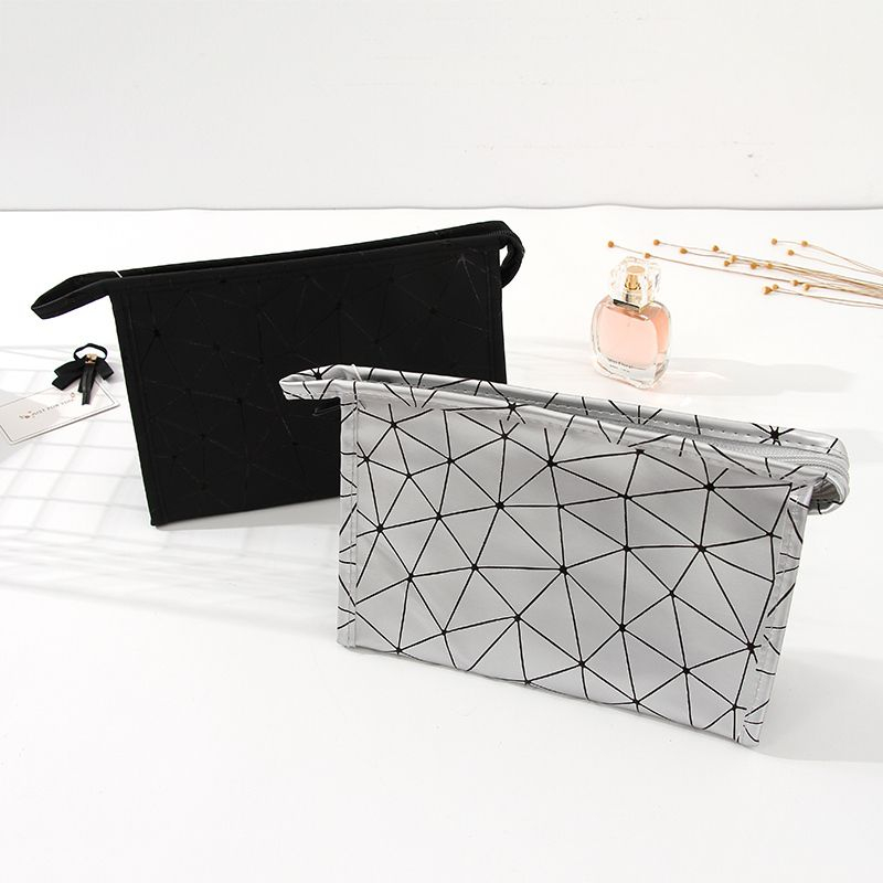 Ximi Vogue Trendy Rhombus Pattern Cosmetic Bag